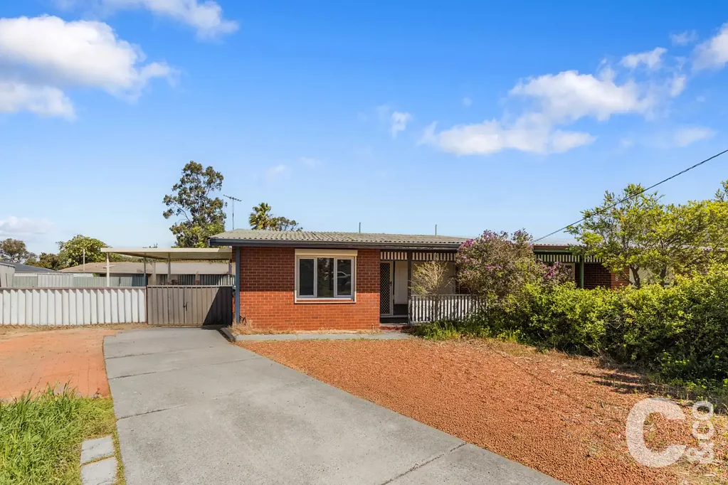 10 Farmer Way, Parmelia, WA 6167
