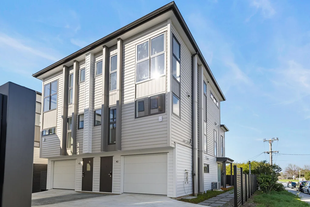 Henderson 3Kwarto Modern Three-Bedroom Duplex Near ACG Sunderland
