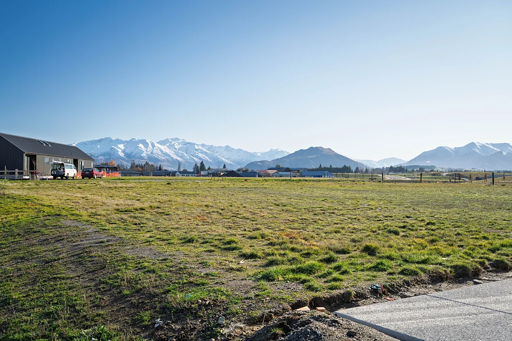 Wanaka Build your dream in Alpine Meadows