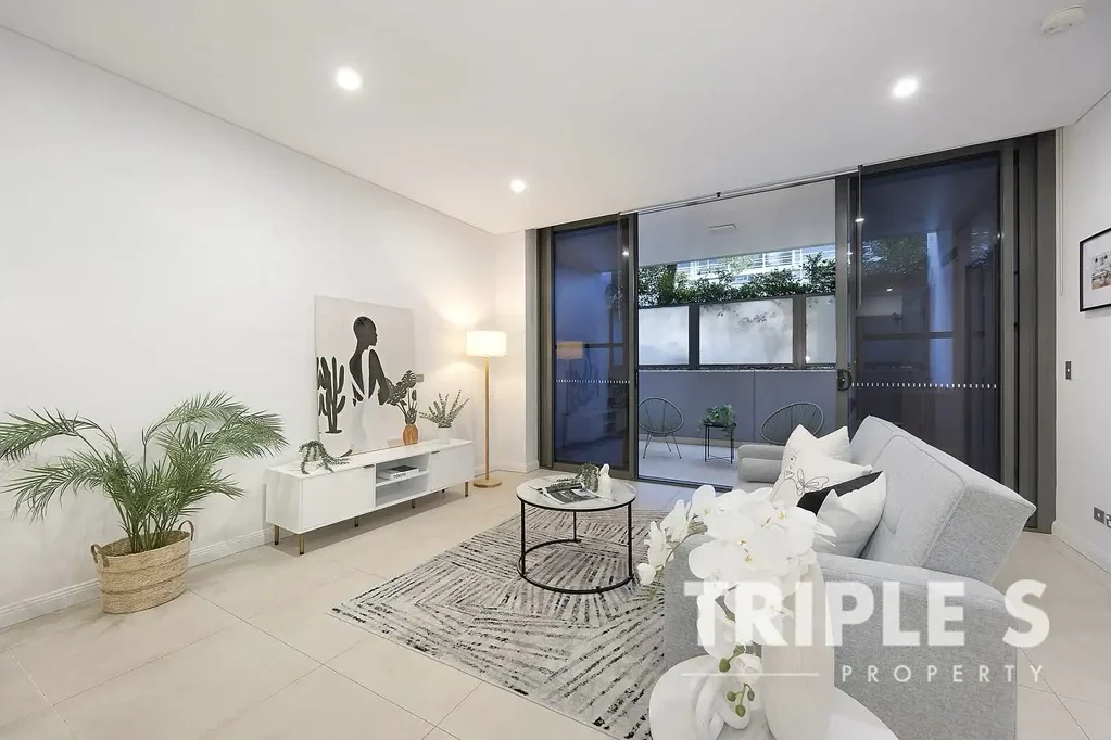 Unfurnished Sun-Drenched 1-Bed with Oversized Living Space, Private Courtyard & Large Study