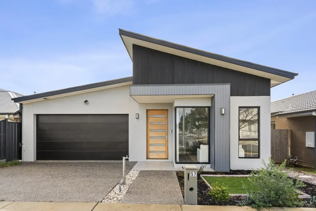 St Leonards 4ਬੈੱਡਰੂਮ Contemporary Family Living by the Coast