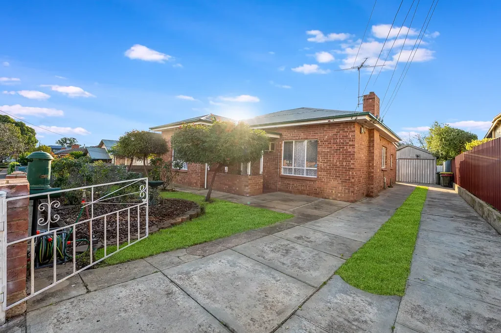 Prospect 4房  Classic Charm Meets Future Potential on 651sqm in Prospect!