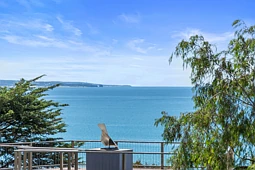 10 Fern Avenue, Lorne