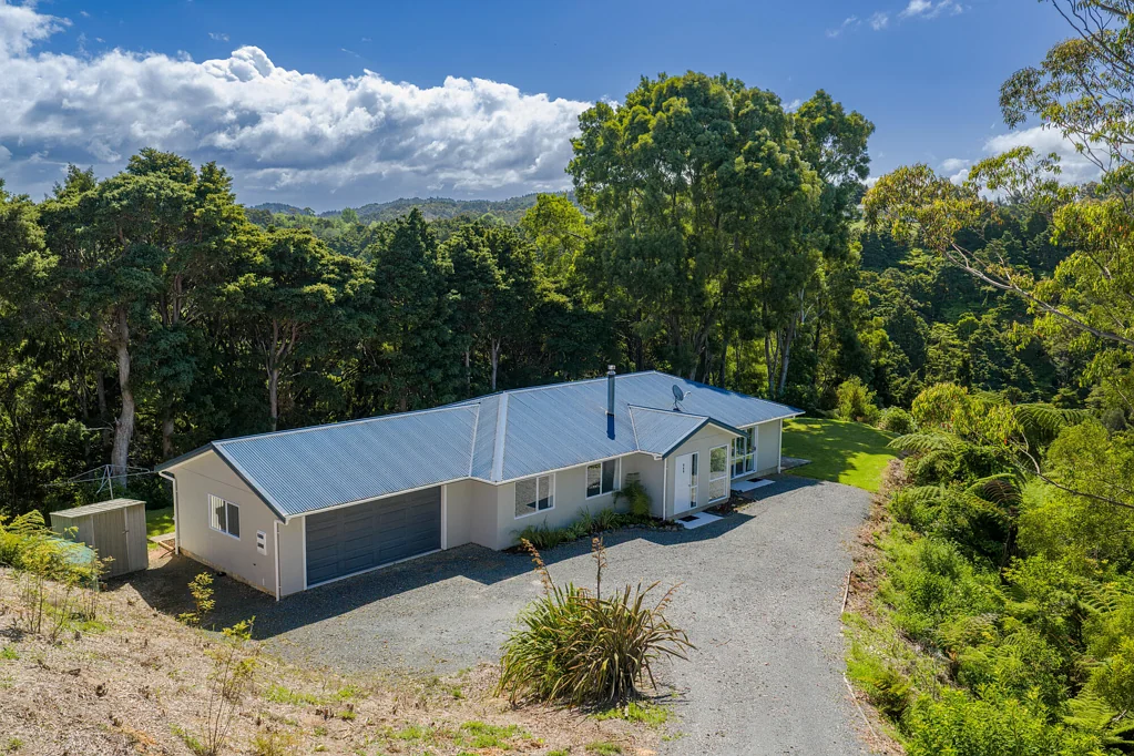 Parua Bay 4Zimmer A Modern Bush Retreat Above Parua Bay
