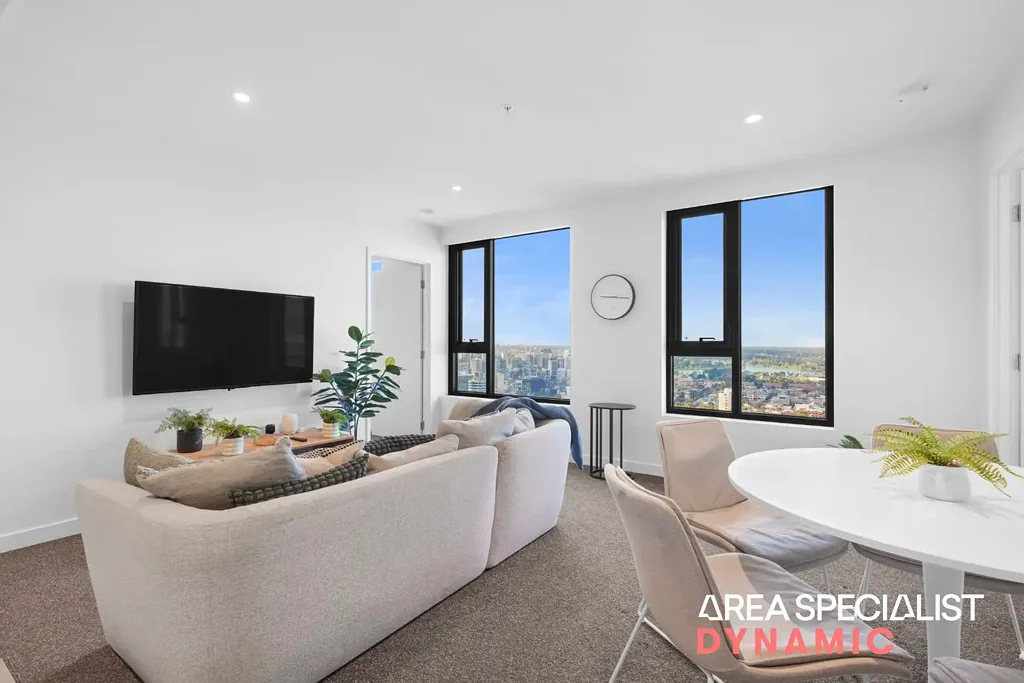 Stylish Furnished Apartment in Southbank with Stunning Views