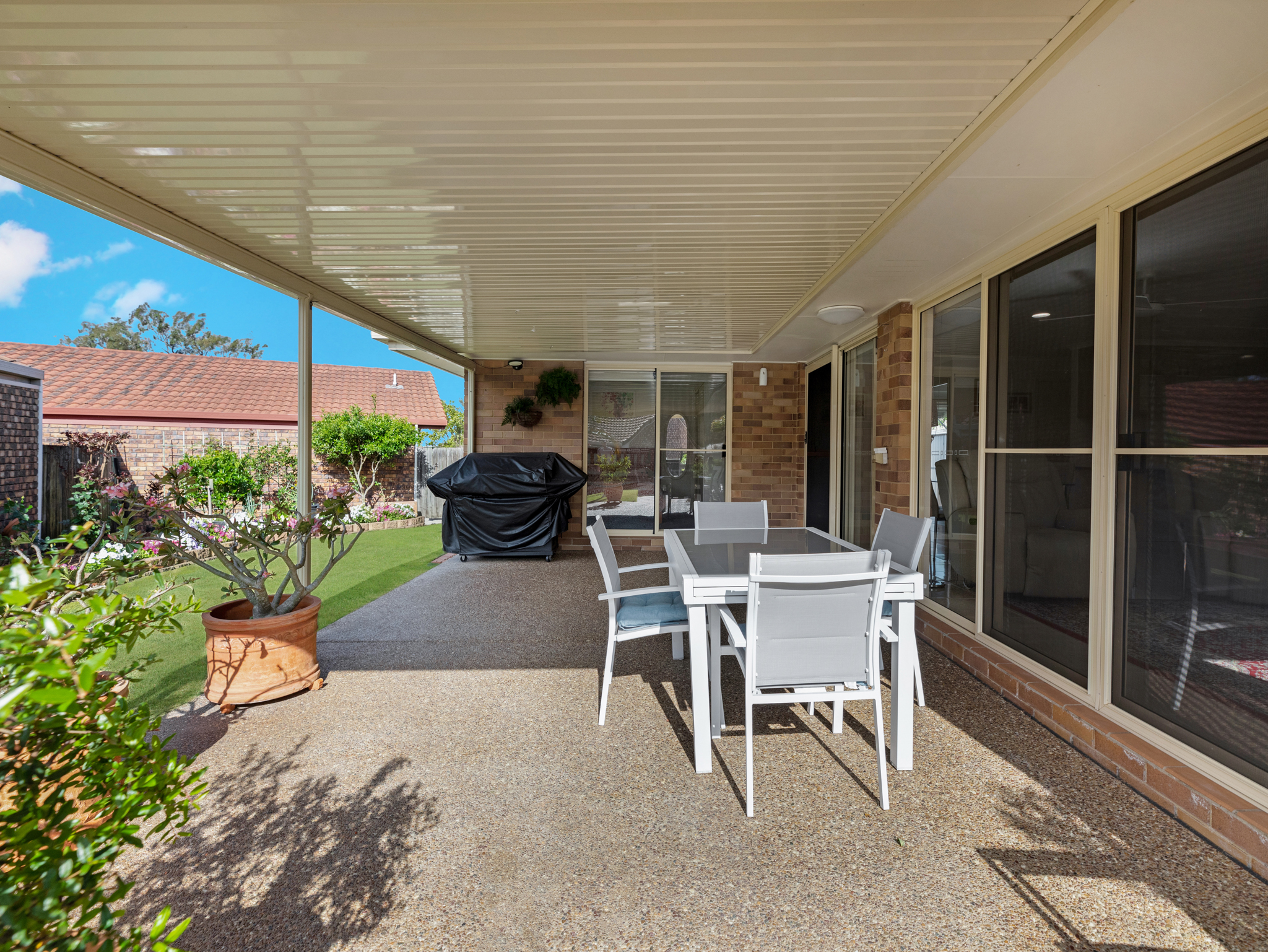 8 WOODLAND CL, TORQUAY QLD 4655, 0 Bedrooms, 0 Bathrooms, House