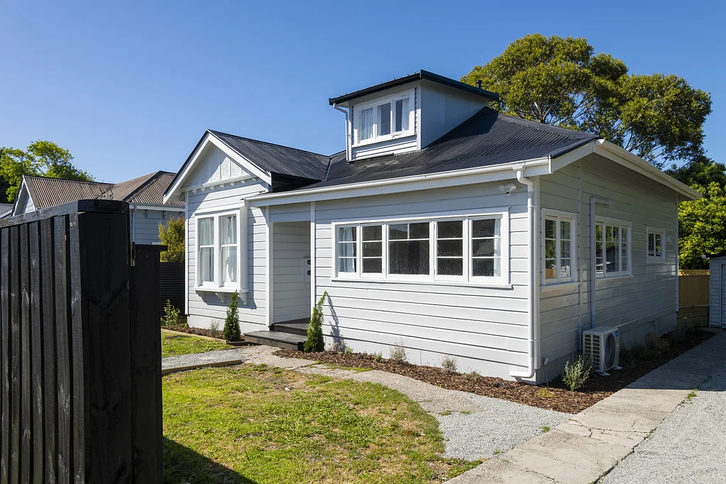 Kaiti 4chambre Where new meets old, and wins!