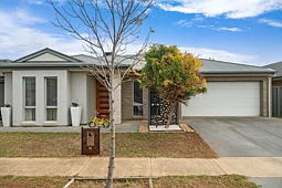14 McEwen Road, Evanston Gardens