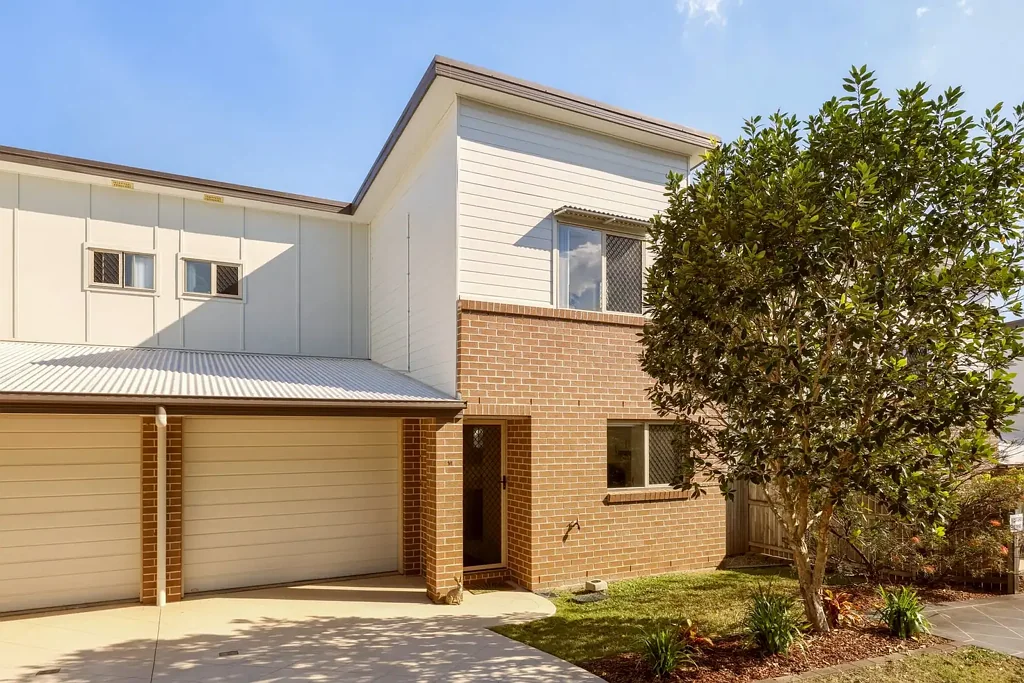 Everton Hills 3 Bedroom Impeccably Kept – A Home That's Ready to Welcome Its Next Family
