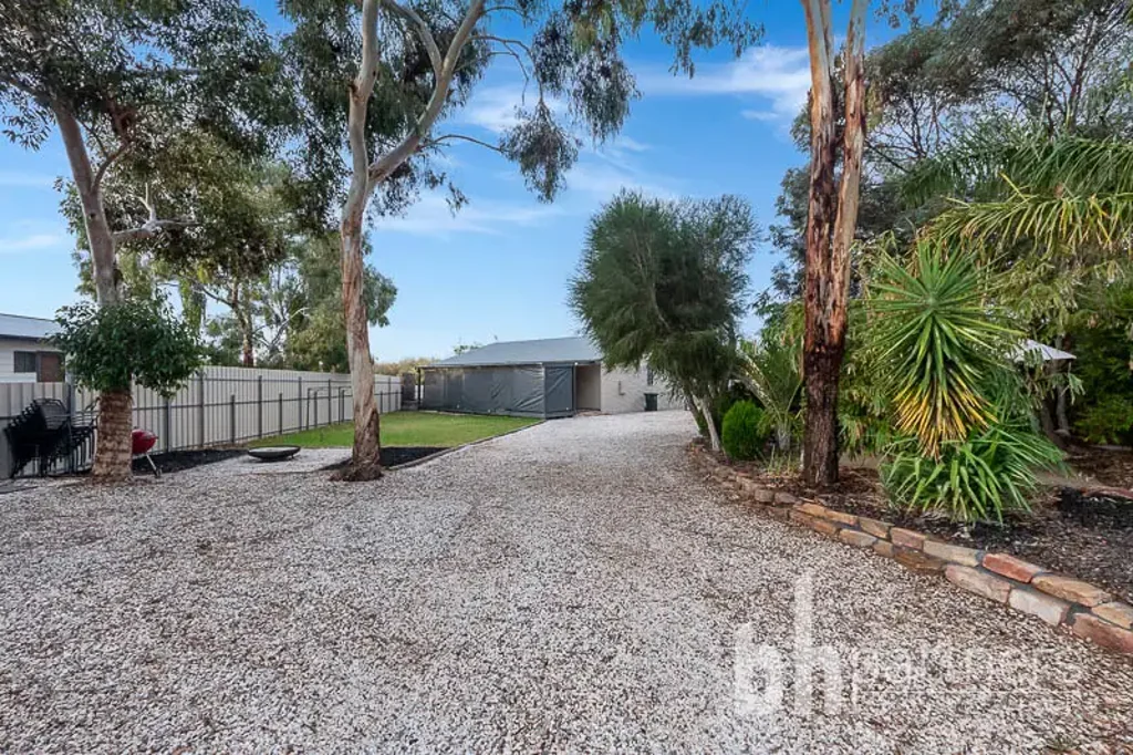 Swan Reach 4Zimmer Fabulous 4 Bed Home in River Town