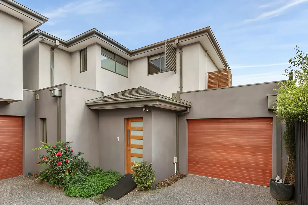 Low-Maintenance Luxury in the Heart of Clayton South