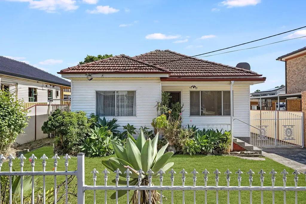 20 Warringa Street, Yagoona, NSW 2199