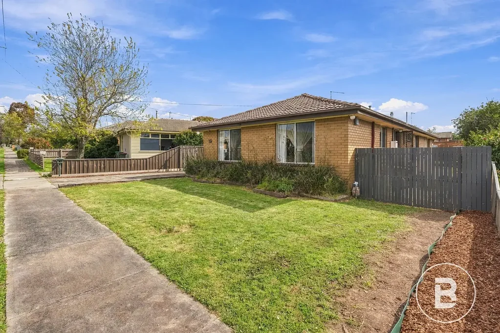 Wendouree 3침실 COMFORTABLE FAMILY HOME IN A CONVENIENT WENDOUREE  LOCATION