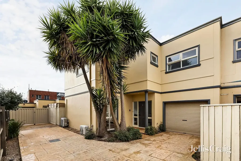 Bentleigh East 3બેડરૂમ Lifestyle living made effortless