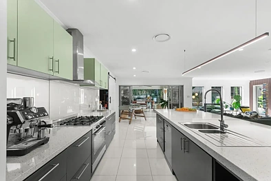 49 Corymbia Crescent, Anstead, QLD 4070, 5 Bedrooms, 3 Bathrooms, House