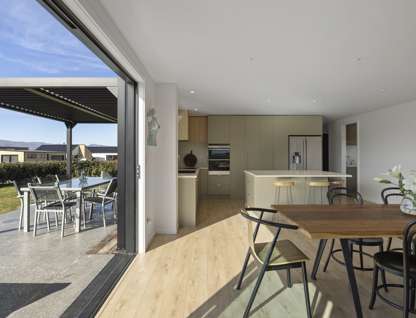 21 Marjon Drive, Wanaka, Otago, 4房, 3浴, 独立屋