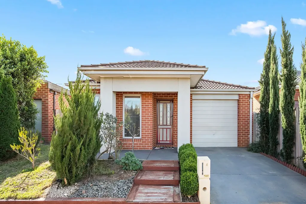 Tarneit 4 Bedroom Impressive Family Living with Outdoor Entertaining Appeal
