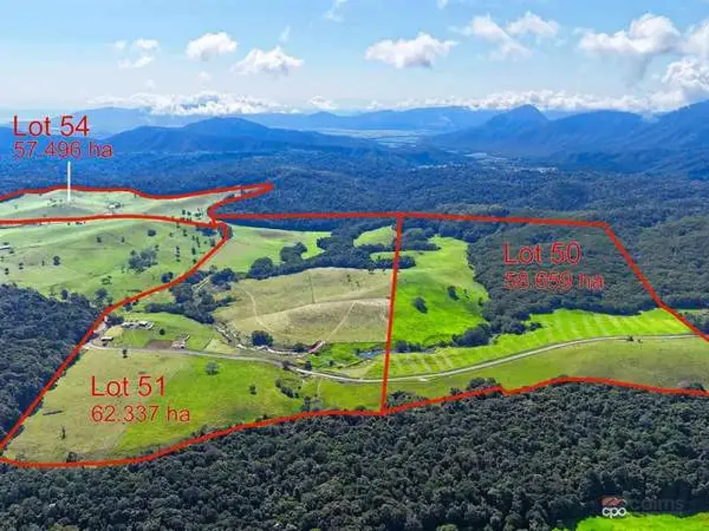 Yungaburra Unique Opportunity – 3 Titles – 440 Acres – In A Premier Setting !