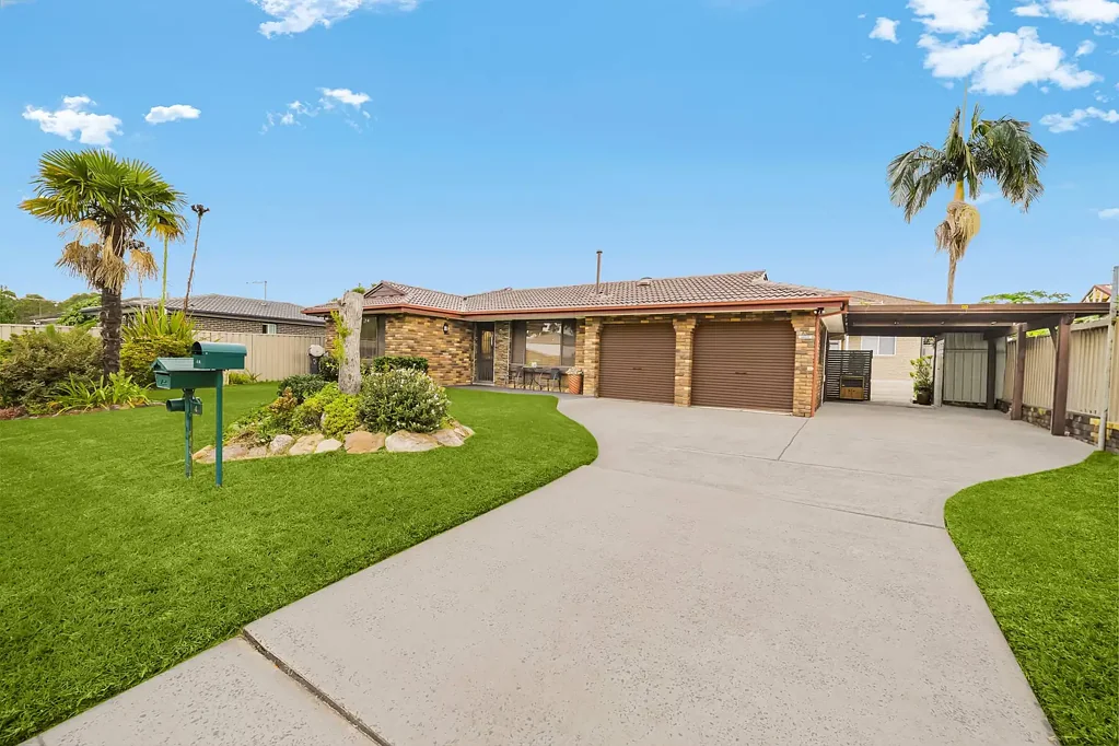 Spacious Family Home with Multiple Living Areas