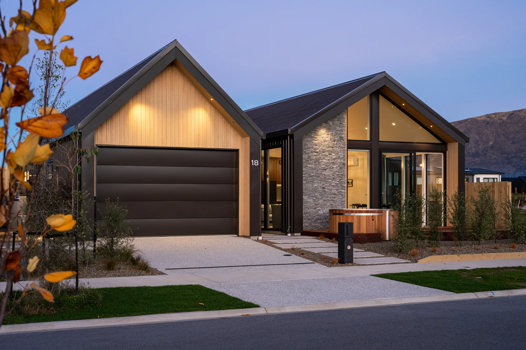 Wanaka 4 Bedroom Why build when this is ready now?