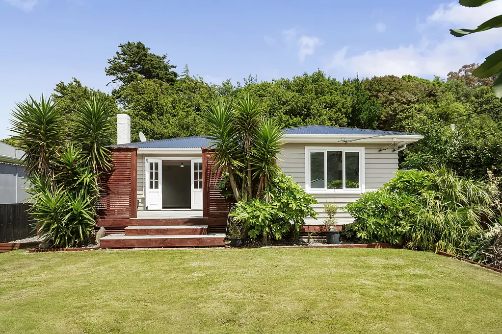 42 Bledisloe Crescent, Wainuiomata, Lower Hutt, Wellington