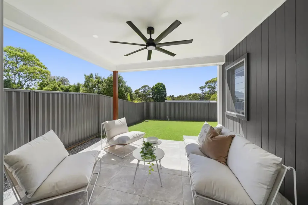 Port Macquarie 4कमरा Two Separate Properties for Sale - Brand New Coastal Luxury