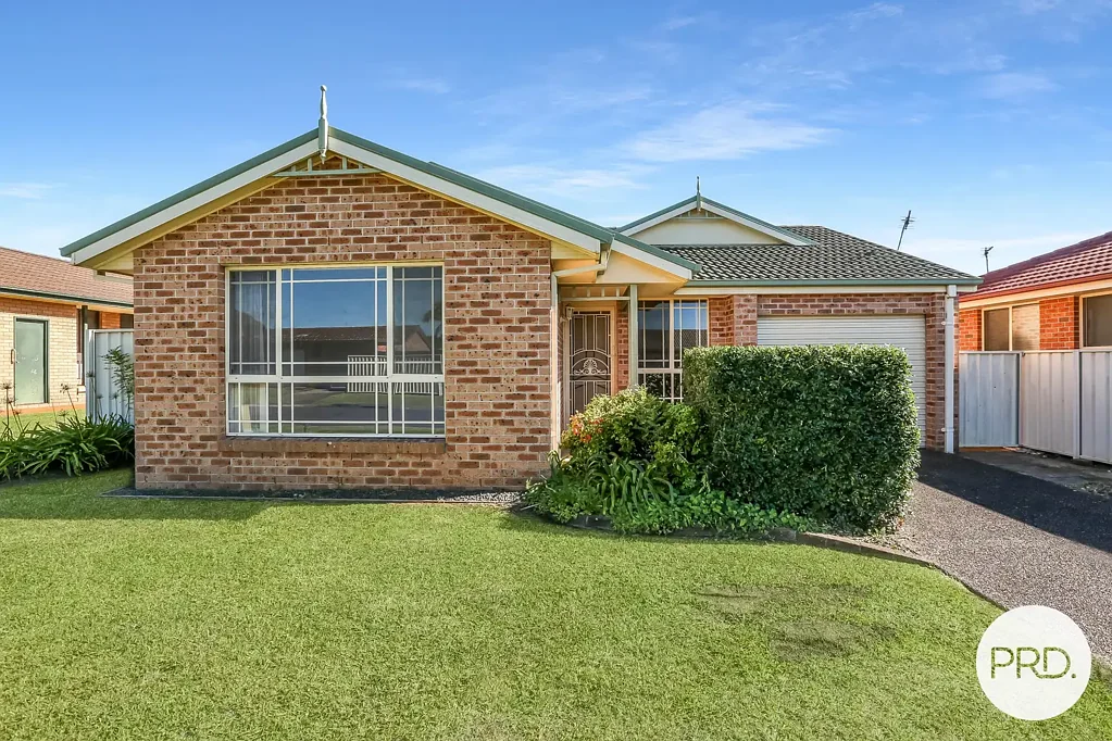 8 Dabpeto Road, Horsley, NSW 2530