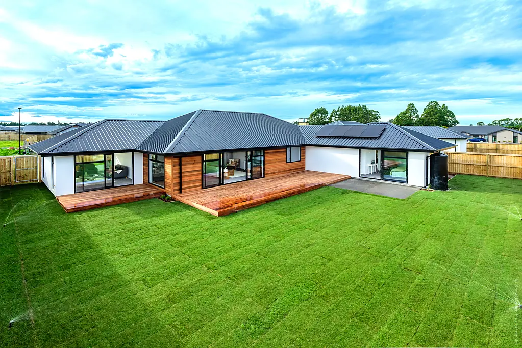 West Melton 5房  Built To Follow The Sun