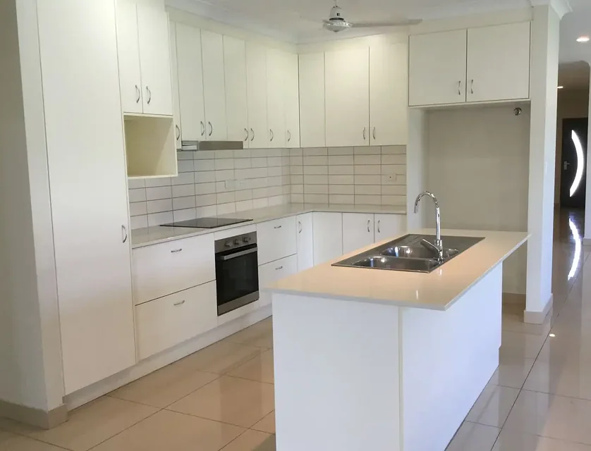ਪਤਾ ਗੁਪਤ, Bellamack, NT 832, 4 ਕਮਰੇ, 3 ਬਾਥਰੂਮ, House
