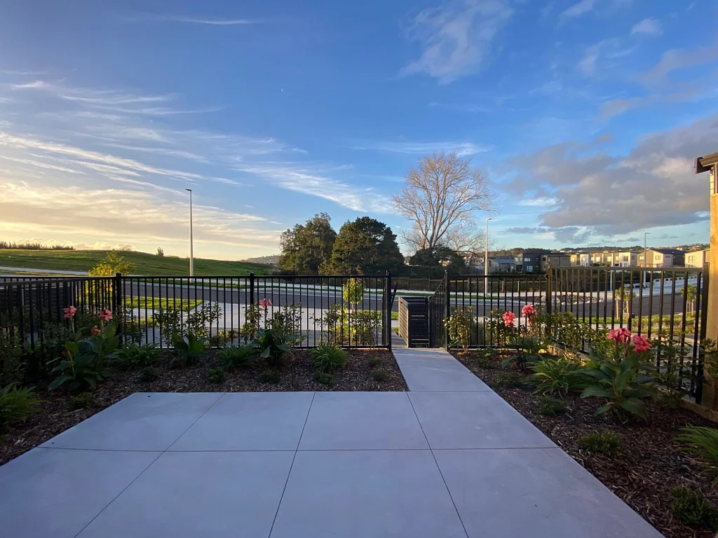 Flat Bush 3ห้องนอน Scenic Outlooks Homestar Duplex, brand new