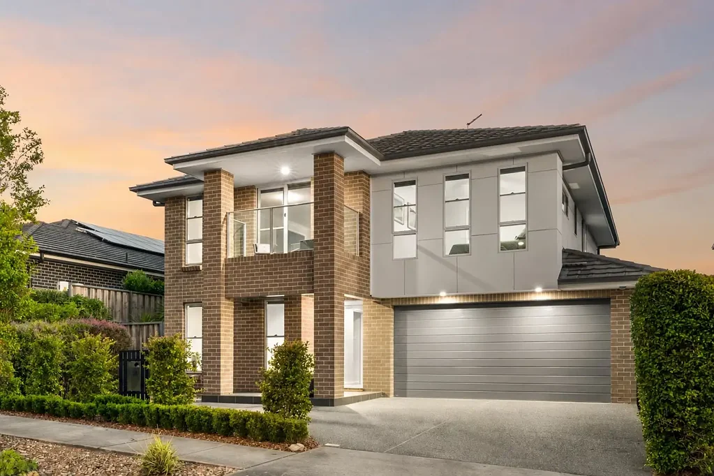 North Kellyville 4બેડરૂમ Roomy Family Home in a Convenient North Kellyville Location