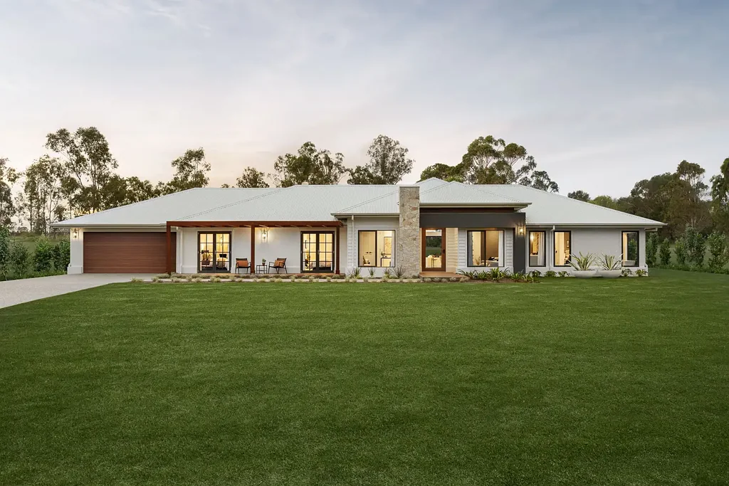 D'Aguilar 5 Bedroom Build Your Dream Home! Perfect For The Whole Family