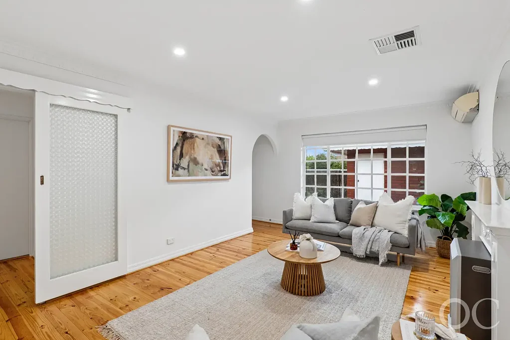 West Lakes 2Habitaciones Open the Door to a Large-Living Delfin Island Unit With Lakeside Perks