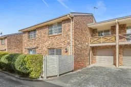 3/5 Robert Street, Corrimal