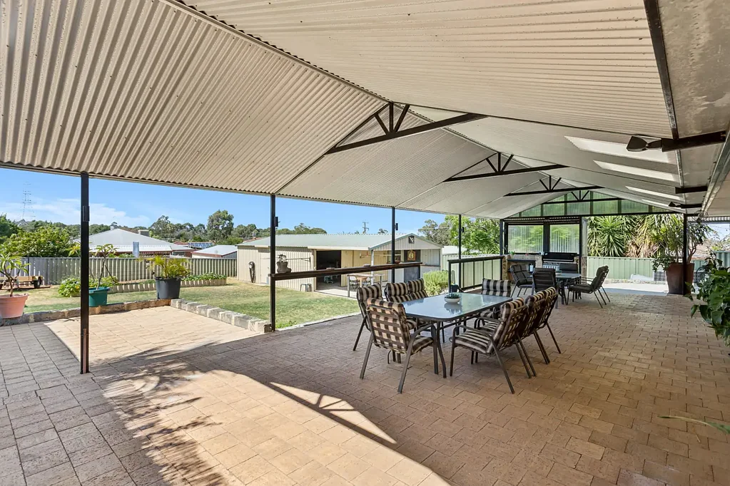 4 Cheney Court, Swan View, WA 6056