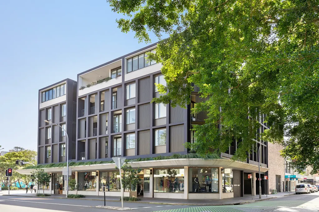 Manly 2 Bedroom Elegant top-floor apartment in the heart of Manly