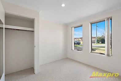 27B Hogarth Street, Cannington, WA 6107, 3 Bedrooms, 2 Bathrooms, House