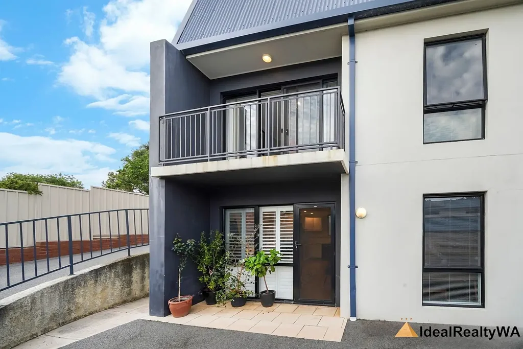 10/1 Stratford Street, East Fremantle, WA 6158