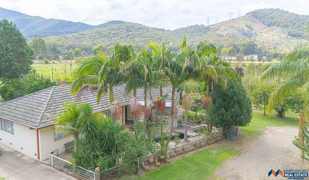 Myrtleford 4બેડરૂમ Productive Land, Renovation Potential & Town Proximity