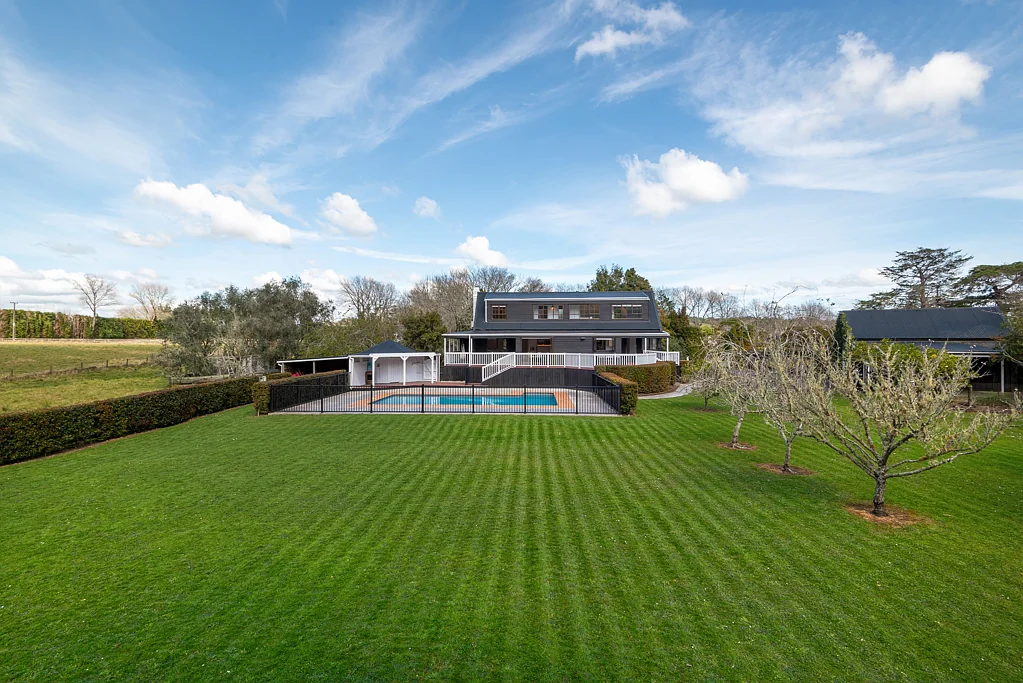 Warkworth 5Phòng ngủ A Lifestyle Dream