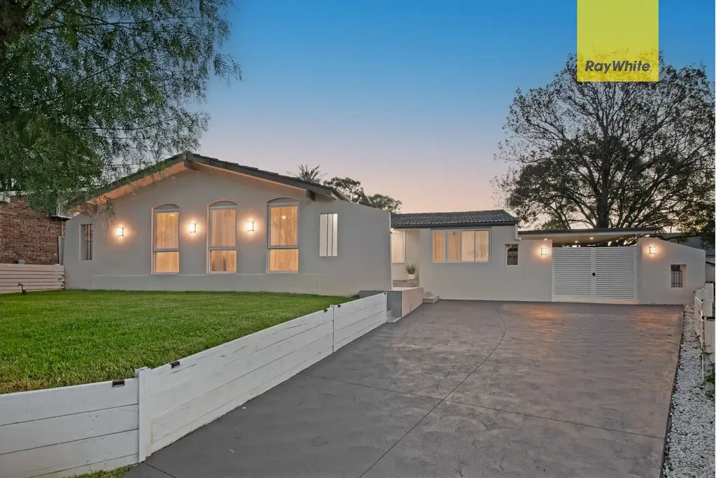 Kellyville 4कमरा Renovated & Ready To Move In | Must Be Sold