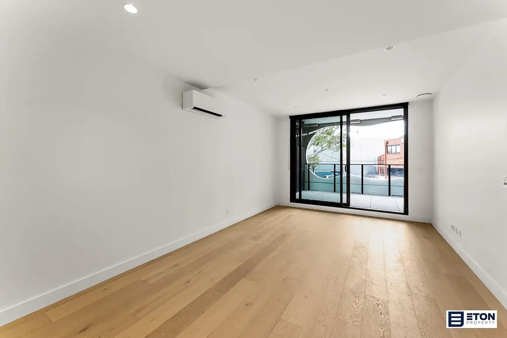 Bayside Living at Its Best in Hampton Quarter