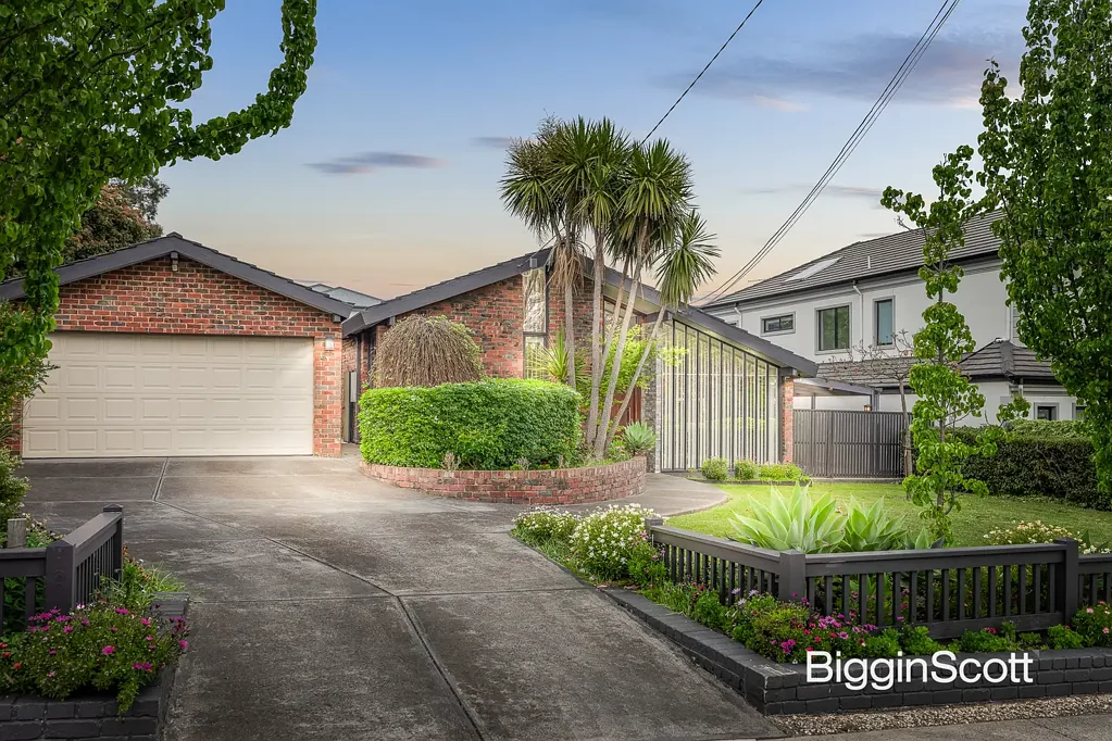 Wheelers Hill 4침실 CONTEMPORARY FAMILY LIVING IN WHEELERS HILL'S GOLDEN MILE!