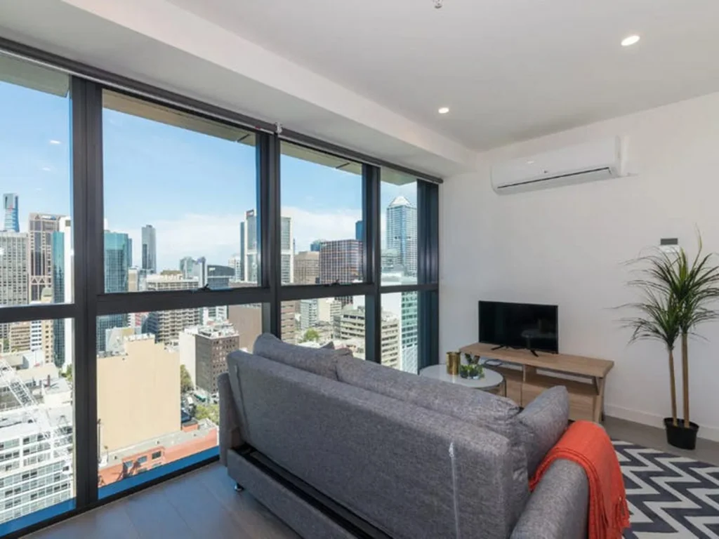 Fully furnished 1 bedroom with 1 min walking distance to Melbourne Central.
