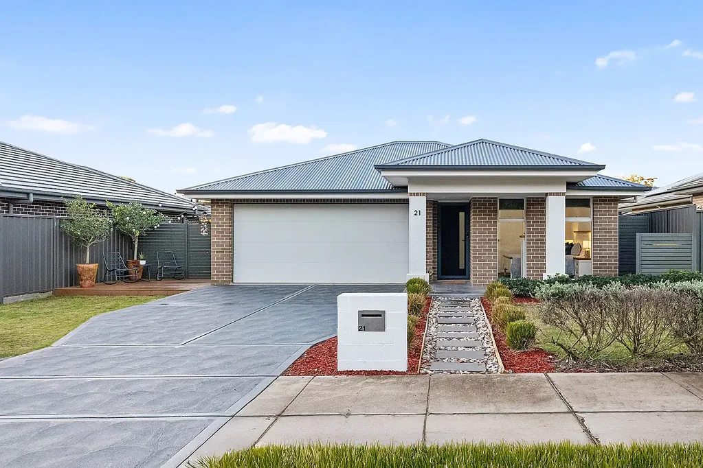 21 Botanica Avenue, Fern Bay, NSW 2295