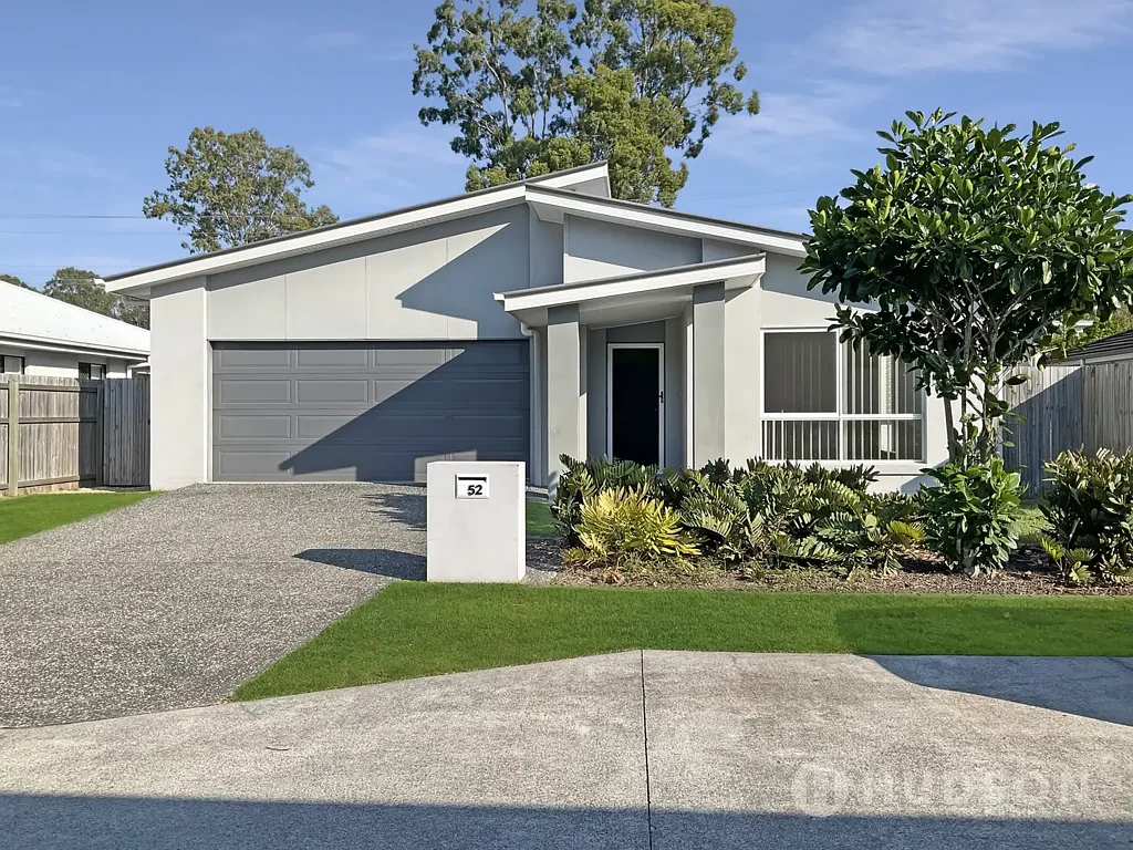 Ferny Grove 4Moenga DEFENCE HOUSING AUSTRALIA LEASED INVESTMENT PROPERTY IN BLUE CHIP BRISBANE LOCATION.