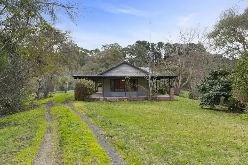 Kawarren  Picturesque Lifestyle Property In The Foothills Of The Otways