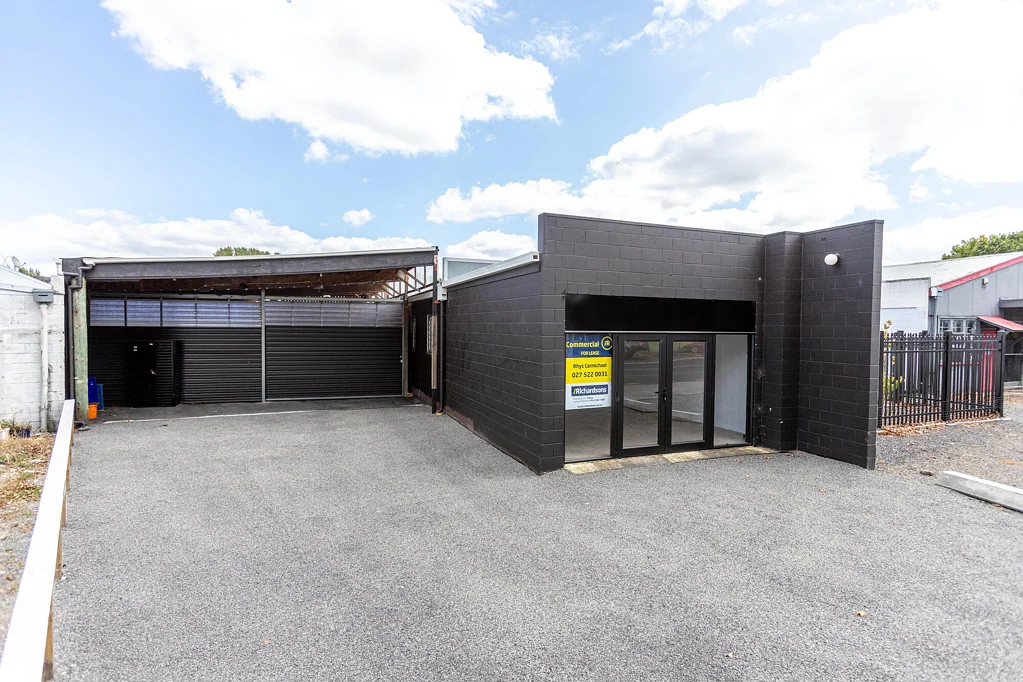 Paeroa Bring Your Vision - Opportunities Endless !