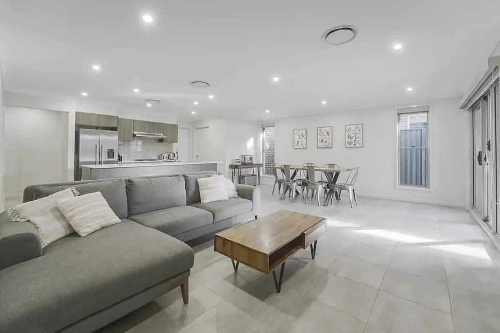 51 Flagship Ridge, Jordan Springs, NSW 2747