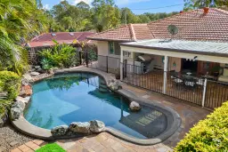 2 Hush Place, Rochedale South